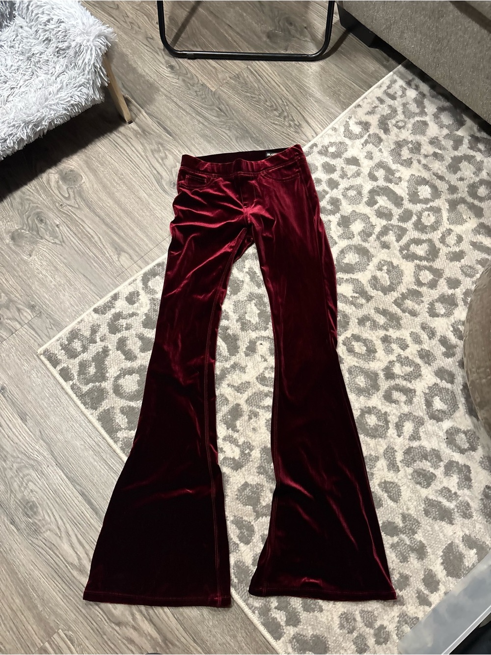 Blank NYC Velvet Flared Pants Deep Burgundy 26 NWOT